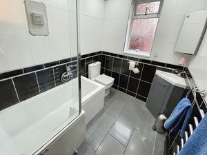 Photo 6- click for photo gallery